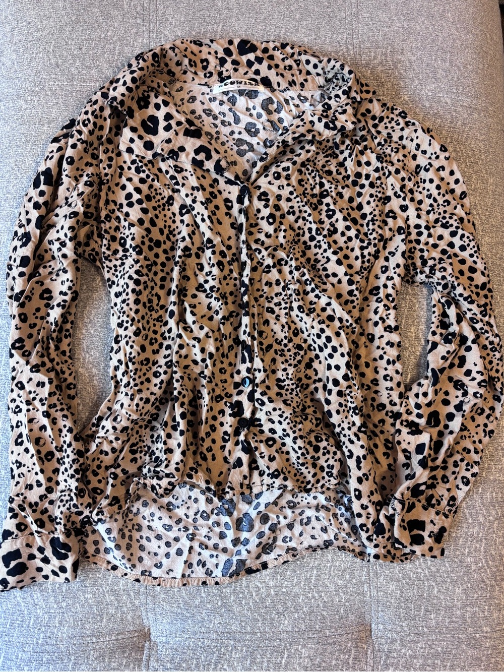 ECOWISH Leopard Print Button Down Blouse Size M